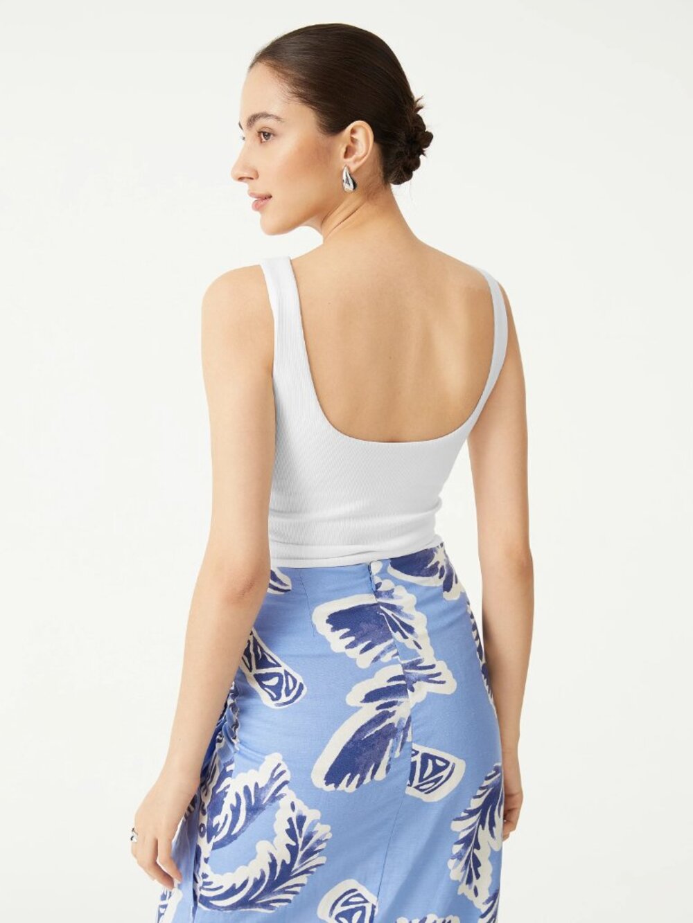 NWT OGL Top Boat Neck Ruched Elastic Open Back Brami Tank White Medium - Picture 6 of 13